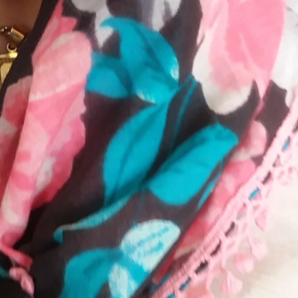 Aeropostle Floral Scarf - Picture 4 of 7